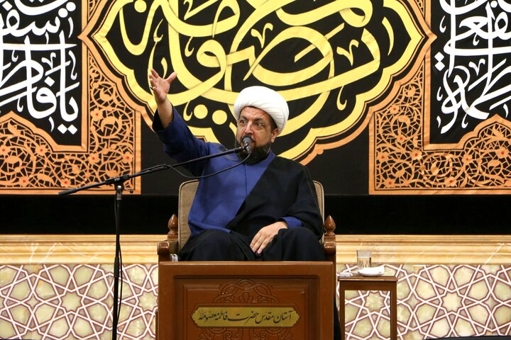 نخستین محفل عزاداری بانوی کرامت در آستان مقدس فاطمی