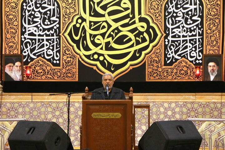 نخستین محفل عزاداری بانوی کرامت در آستان مقدس فاطمی
