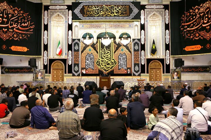 نخستین محفل عزاداری بانوی کرامت در آستان مقدس فاطمی