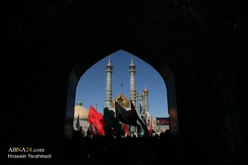 Foto / Ehl-i Beyt’in Kerimesi Hz. Fatıma Masume’nin (s.a.) Vefat Gününde, Türbe Görevlilerinin Yas Alayı