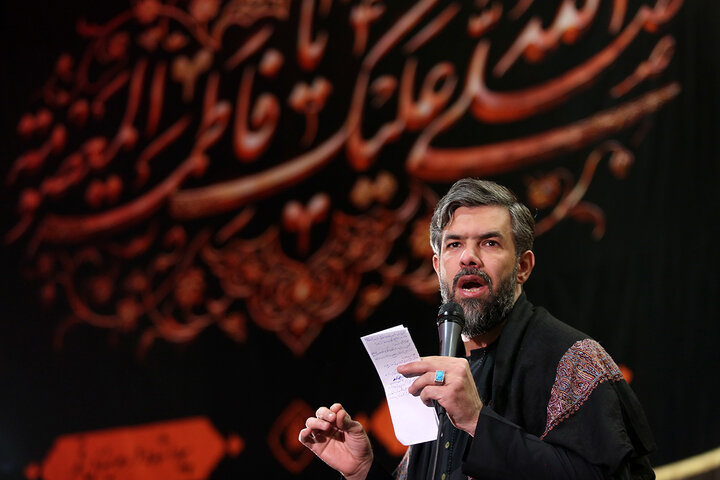 Photos: Enthusiastic mourning ceremony of younger generation on night of Hazrat Masoumeh's demise anniversary