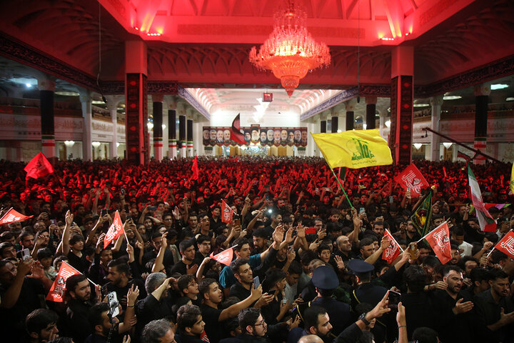 Photos: Enthusiastic mourning ceremony of younger generation on night of Hazrat Masoumeh's demise anniversary