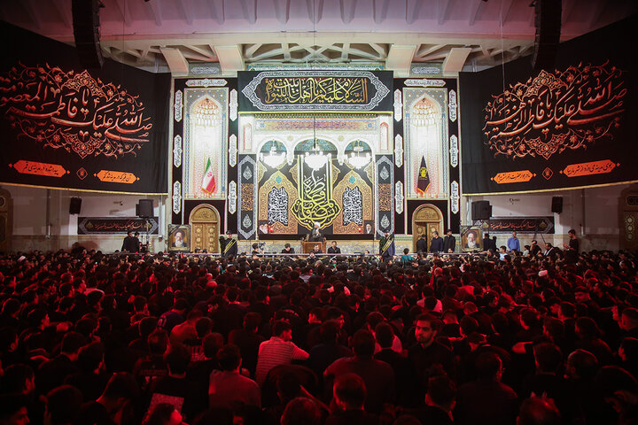 Photos: Enthusiastic mourning ceremony of younger generation on night of Hazrat Masoumeh's demise anniversary