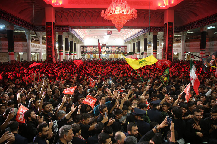 Photos: Enthusiastic mourning ceremony of younger generation on night of Hazrat Masoumeh's demise anniversary
