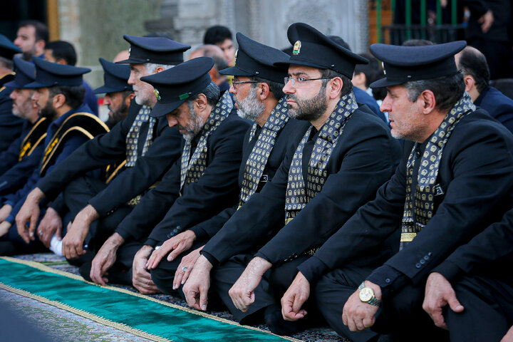 Photos: Flag-changing ceremony at Hazrat Masoumeh Holy Shrine
