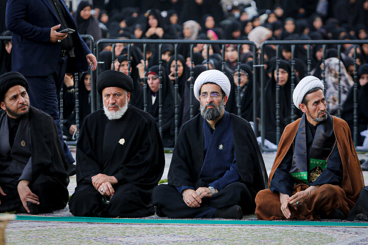 Photos: Flag-changing ceremony at Hazrat Masoumeh Holy Shrine