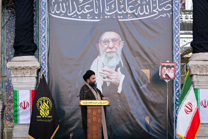 Photos: Flag-changing ceremony at Hazrat Masoumeh Holy Shrine
