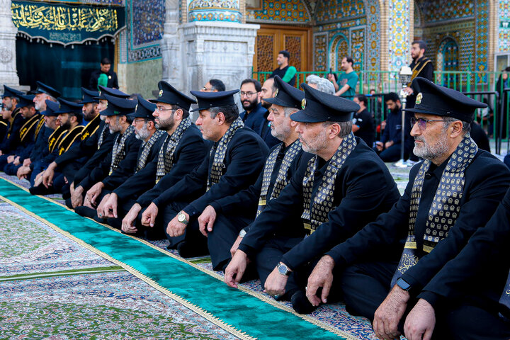 Photos: Flag-changing ceremony at Hazrat Masoumeh Holy Shrine