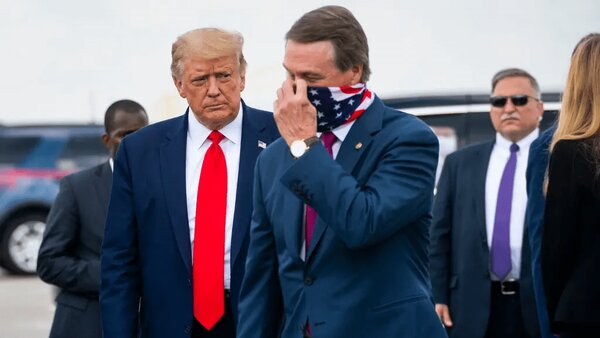 Trump's Popularity Collapse; Republicans Seeking to Distance Themselves