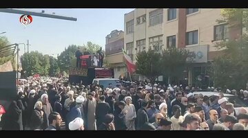 ویدیو | تشییع پیکر مرحوم آیت‌الله شبیری زنجانی در شهر قم