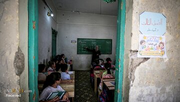 Informe fotográfico | De las estructuras de ayuda humanitaria a los bancos escolares en Gaza