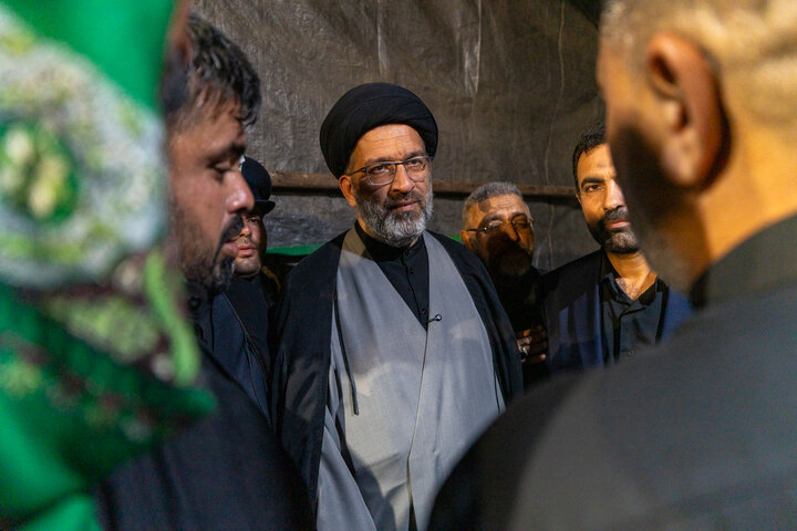 تقدیر از مواکب ایام رحلت بانوی کرامت توسط مسئولان حرم مطهر