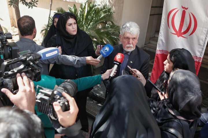 عکس خبری/ مراسم اهتزاز پرچم جمهوری اسلامی ایران