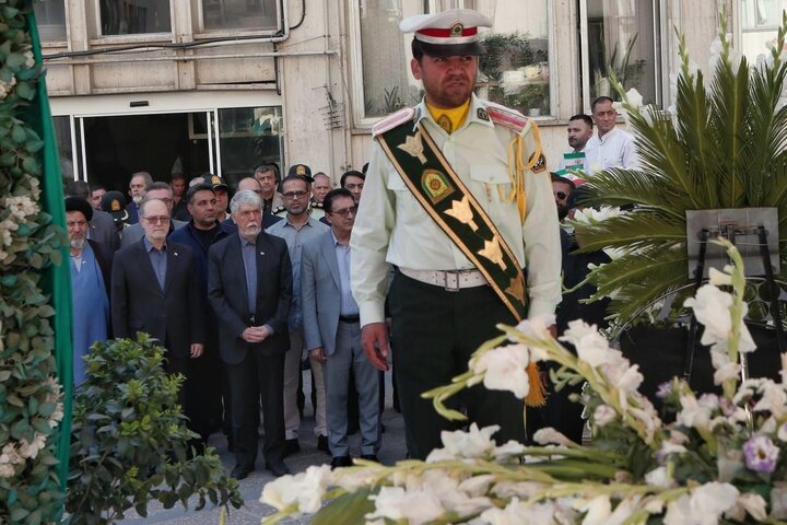 عکس خبری/ مراسم اهتزاز پرچم جمهوری اسلامی ایران