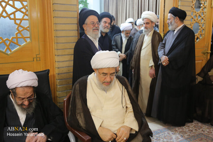 مراسم بزرگداشت رحلت آیت‌الله شبیری زنجانی در حرم حضرت فاطمه معصومه(س)