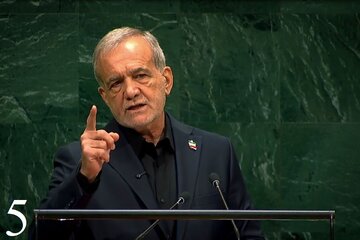 اقوام متحدہ میں صدر پزشکیان کی تقریر (5): امریکی صدر کی تقریر غنڈہ گردی اور جبر کی منطق