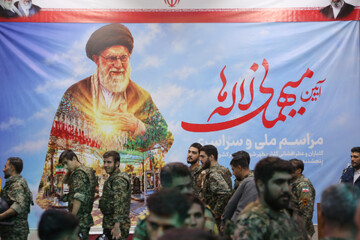 آیین «میهمانی لاله‌ها» در آستان امامزادگان ابراهیم و محمد(ع)