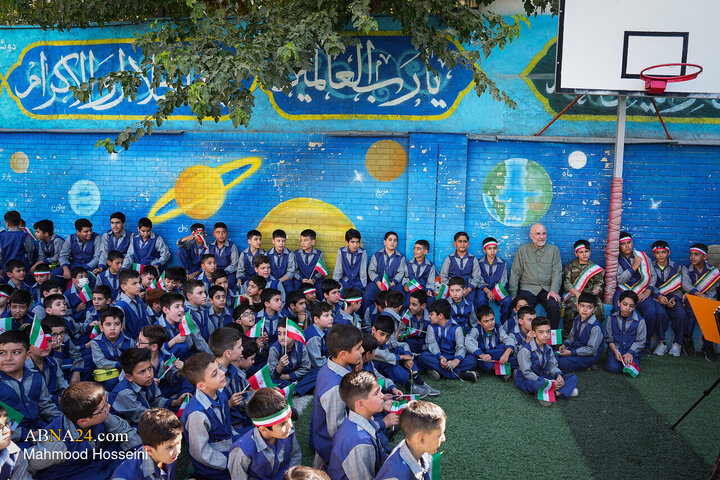 حضور قالیباف در اولین روز از مهرماه در دبستان شهید آیت