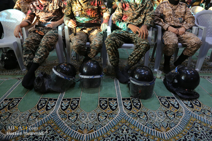 آیین «میهمانی لاله‌ها» در آستان امامزادگان ابراهیم و محمد(ع)