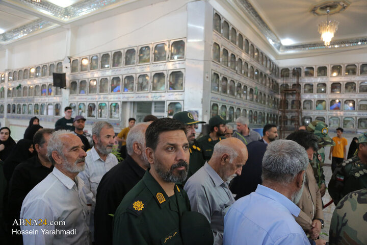 آیین «میهمانی لاله‌ها» در آستان امامزادگان ابراهیم و محمد(ع)