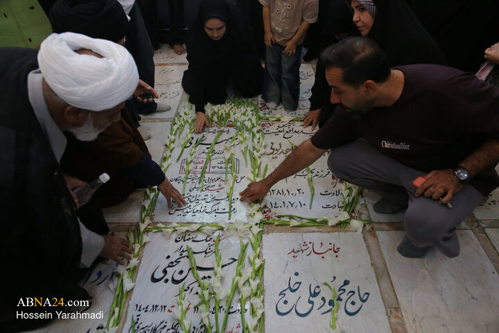 آیین «میهمانی لاله‌ها» در آستان امامزادگان ابراهیم و محمد(ع)