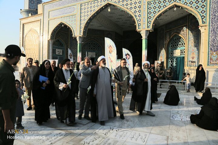 آیین «میهمانی لاله‌ها» در آستان امامزادگان ابراهیم و محمد(ع)