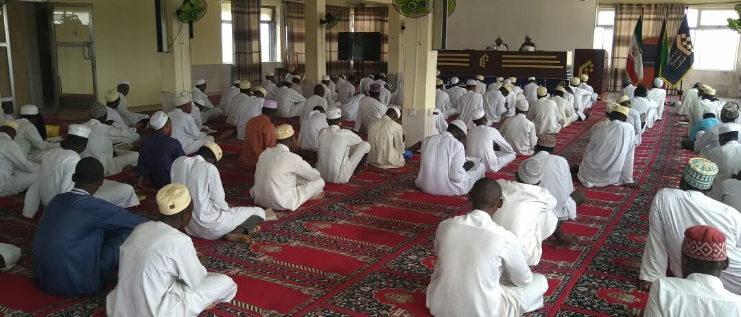 Darsa ya Maarifa ya Qur’an Tukufu Yaendelea Jamiat Al-Mustafa – Mbezi Beach