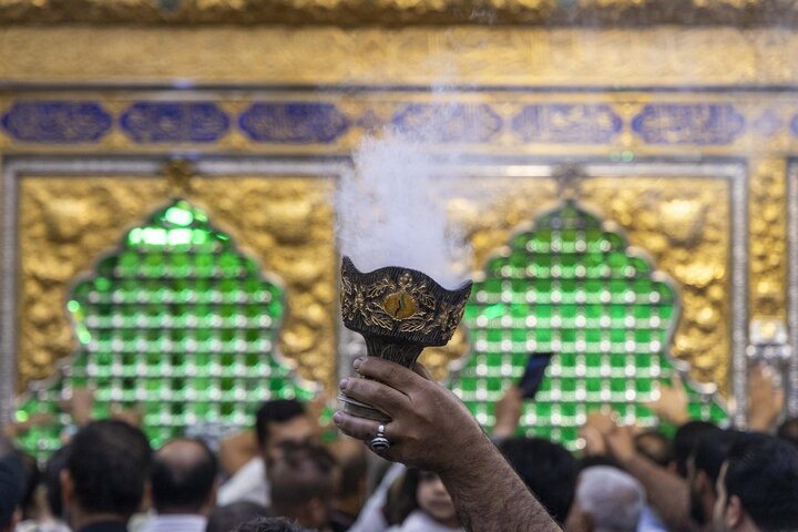 تقرير مصور/ أجواء ليلة الجمعة عند مرقد أبي الفضل العباس (عليه السلام)