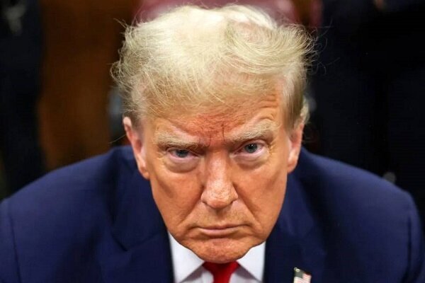 로스앤젤레스 타임스: 트럼프는 미국 안팎에서 정치적 영향력을 잃었다