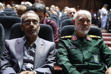 Foto Xəbər \ Abadanda Tarixi Müqavimətin Unudulmaz Anları — “Saminül-Əimmə” əməliyyatının ildönümü qeyd edildi