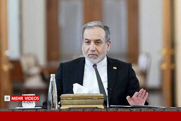 وەزیری دەرەوەی ئێران: دیپلۆماسی بە مانای تەسلیم بوون نییە