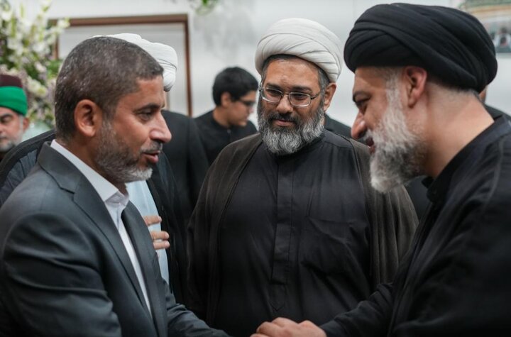 تقرير مصور/ مشاركة وفد العتبة العلويّة في مجلس تأبين المرجع الراحل السيّد شبيري الزنجاني بمدينة قم