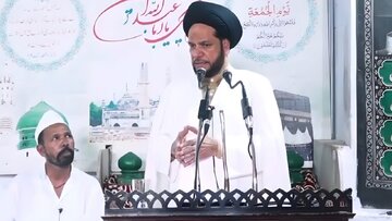 الخطيب الهندي: ندعو الجميع إلی الوحدة وتجاوز الخلافات المذهبية والطائفية ضد الظلم
