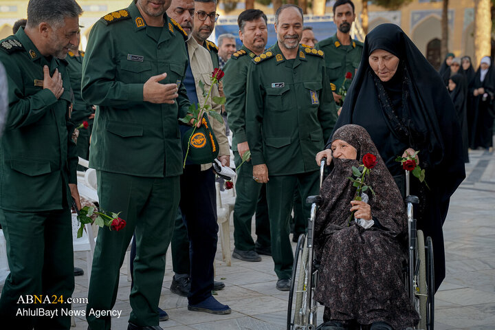 آیین «میهمانی لاله‌ها» در آرامگاه خواجه ربیع مشهد