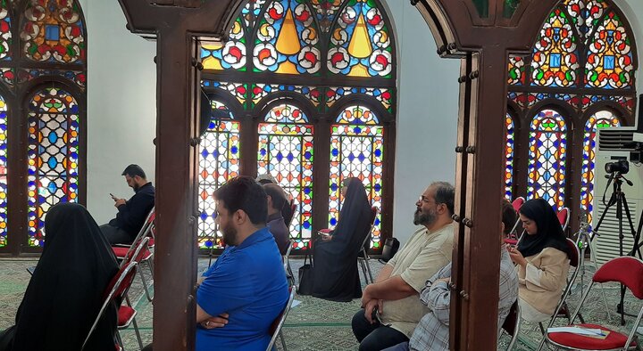گزارش تصویری/ نشست خبری چهاردهمین کنگره ملی شعر فاطمی با عنوان «هجده سال نوری»
