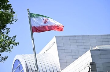 الخارجية الإيرانية تدين بشدة العدوان السعودي على البنى التحتية والأهداف المدنية في اليمن