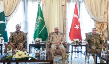 Saná amenaza con responder; Arabia Saudí intensifica sus ataques contra la infraestructura civil de Yemen
