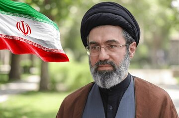 بہت جلد بحیرۂ عرب بھی خود کو دشمن کی موجودگی سے خالی کرا لے گا، رہبر انقلاب