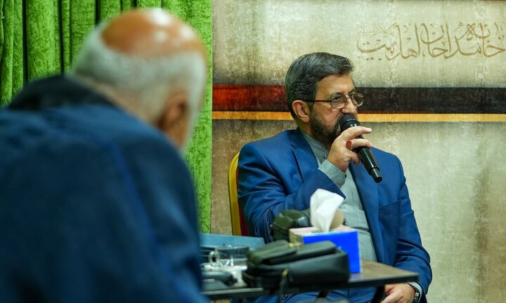گزارش تصویری/ نشست هیأت اندیشه‌ورز اجلاس بین‌المللی تجلیل از پیرغلامان و خادمان حسینی