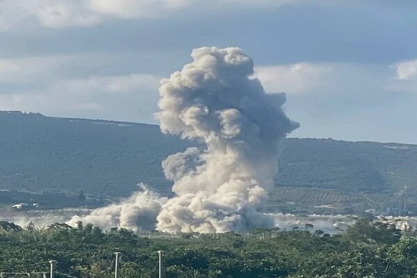 Israeli Airstrikes and Artillery Shelling Target Southern Lebanon