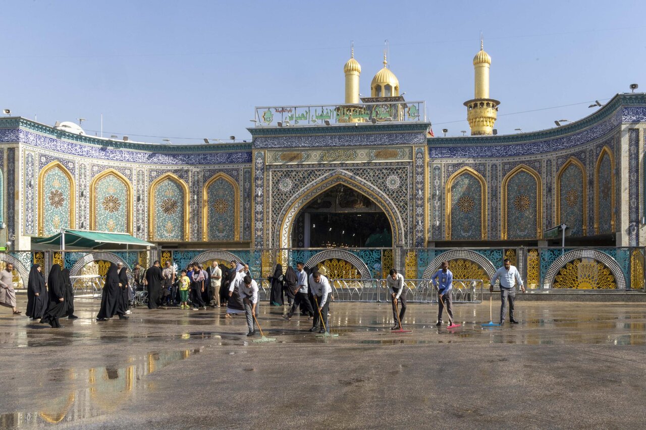 cleaning operations in Bab Al-Qibla Street