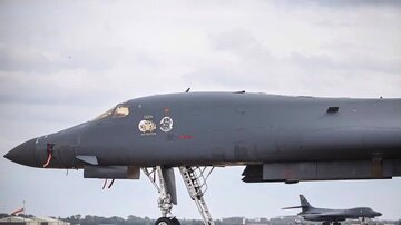 Cinco cidadãos britânicos foram presos por suposto plano de atacar base operada pelos EUA