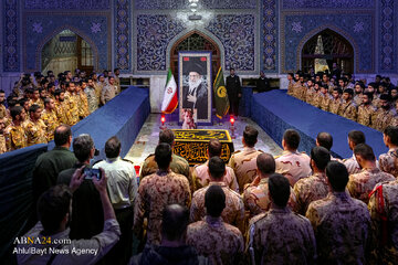 Photos: Soldiers of Iran's Armed Forces renew allegiance to ideals of martyred Leader of Revolution