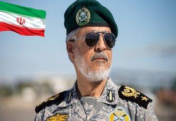 4 | کچھ پڑوسی ممالک ایران کو مضبوط نہیں دیکھنا چاہتے، ایڈمرل سیاری