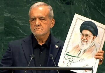 ایران: صدر اور متعلقہ وفد کا دوره نیویارک؛ امریکی اور عالمی رائے عامہ پر 'اتمام حجت'