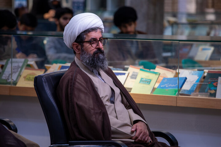 Photos: Commemoration ceremony for second martyrdom anniversary of Seyyed Nasrallah at Marvi Seminary in Tehran