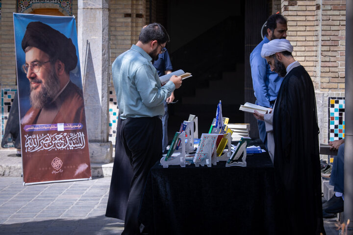 Photos: Commemoration ceremony for second martyrdom anniversary of Seyyed Nasrallah at Marvi Seminary in Tehran