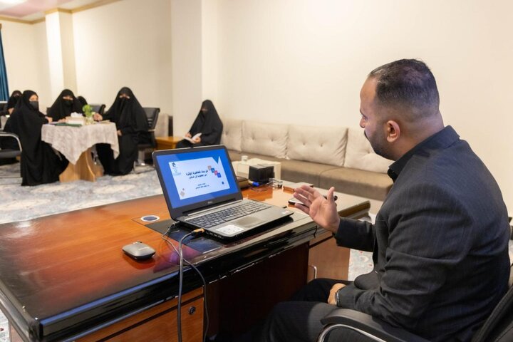 تقرير مصور/ ضمن مشروع (حاملة الرسالة الزينبية)..ورش تدريبية وتأهيلية لملاكات تبليغية نسوية في العتبة العباسية