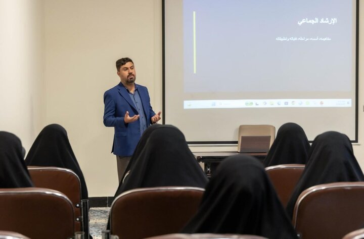 تقرير مصور/ ضمن مشروع (حاملة الرسالة الزينبية)..ورش تدريبية وتأهيلية لملاكات تبليغية نسوية في العتبة العباسية