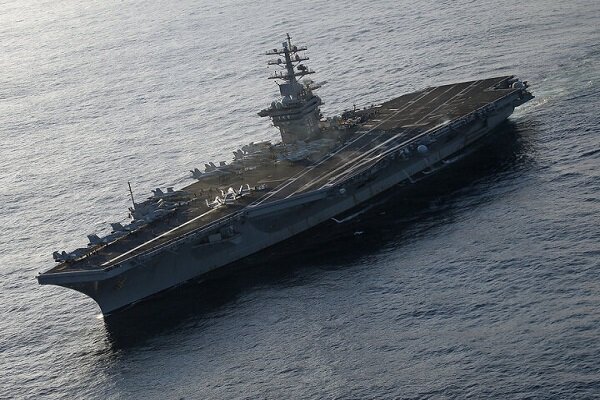 အမေရိကန် လေယာဉ်တင်သင်္ဘော USS Eisenhower တွင် မတော်တဆမှုဖြစ်ပွား၊ တပ်ဖွဲ့ဝင် ၄ ဦး ဒဏ်ရာရ